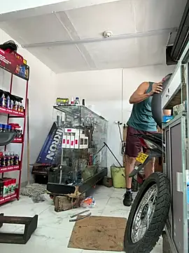 Živý XXX chat Paul22cm-