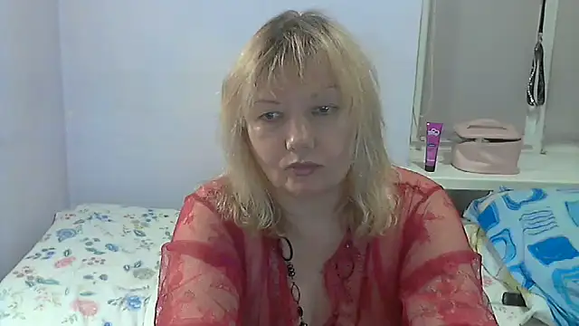 Lusi-777 Live XXX-chat