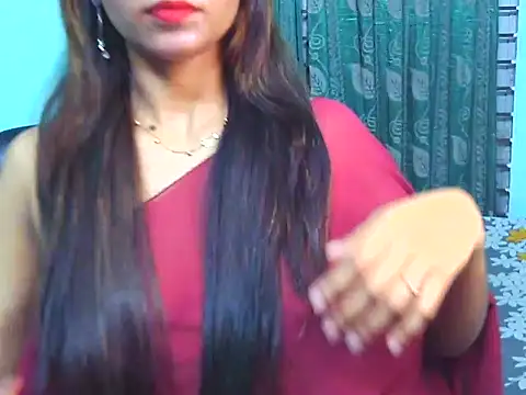 Su_maya's Live XXX Chat