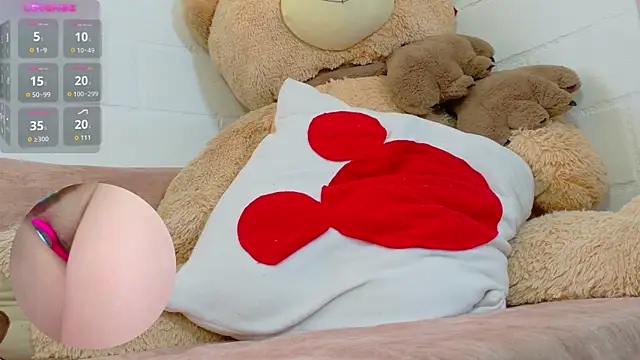 MeganDolll's Live XXX Chat
