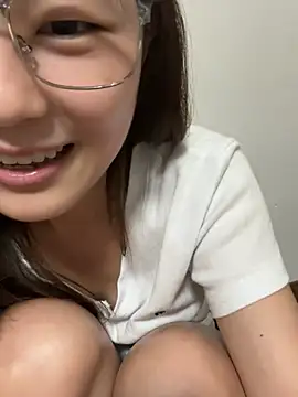 Sweet-Angel999's Live XXX Chat