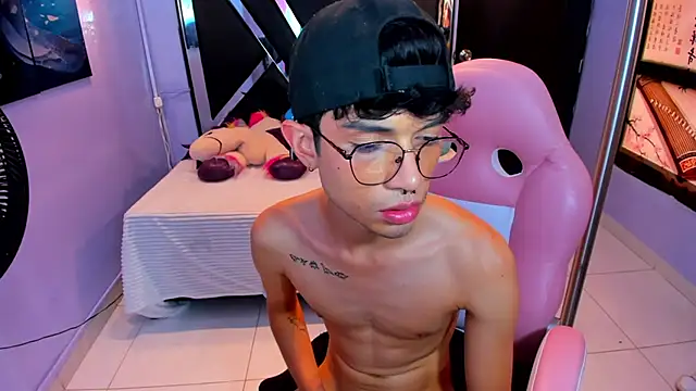 Živý XXX chat LiamHeatx