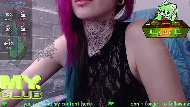 Chat XXX en directo de Witch_Emma
