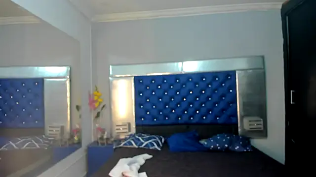 XXX chat uživo modela Ciara_HotTs