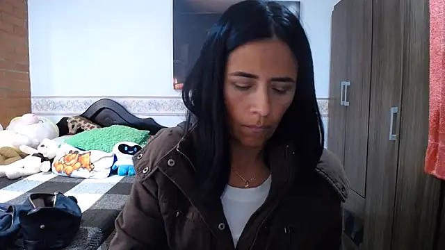 sharoon_cheerry's Live XXX Chat