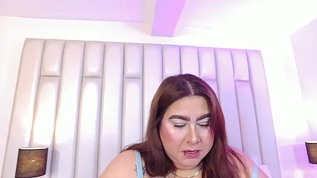 צ'אט XXX בשידור חי של aandreaperez