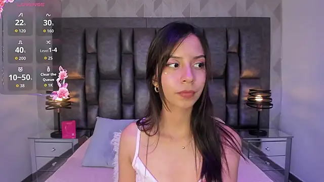 AriRose XXX чат на живо