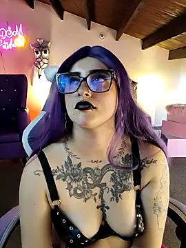 LilithDark666 Live XXX-chat