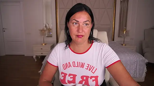 VelvetLuck Chat XXX live
