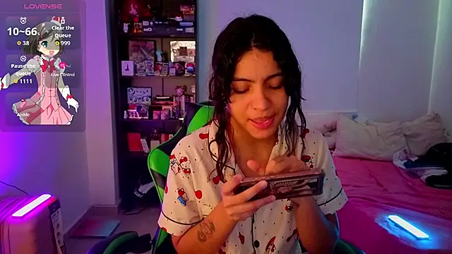 Chat XXX en directo de Lovelyamyy