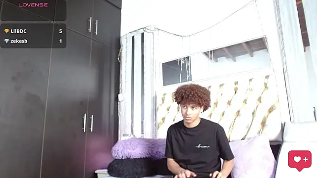 Chat XXX Live ian_smith_