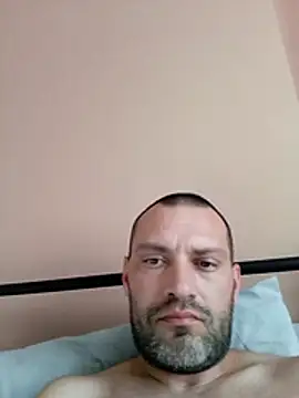 klanvezer's Live XXX Chat