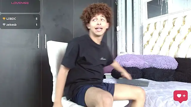 Chat XXX Live ian_smith_