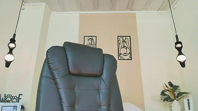 AnisiaFarina live XXX chat