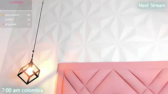 Živý XXX chat Caroline_daring
