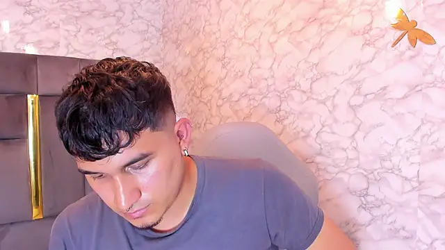 Chat XXX en directo de MAISON_ONYX