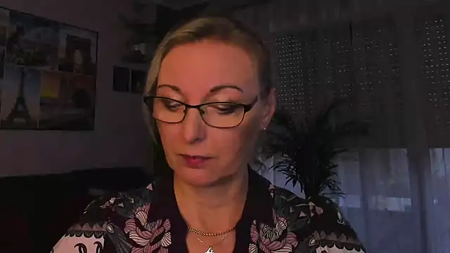 XXX chat uživo modela vanessa_chat
