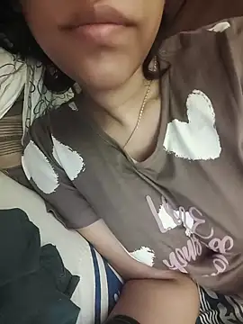 Онлайн чат XXX Lavanya_sexyy