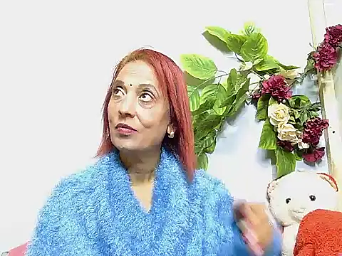 Hot_queen58: онлайн-секс-чат