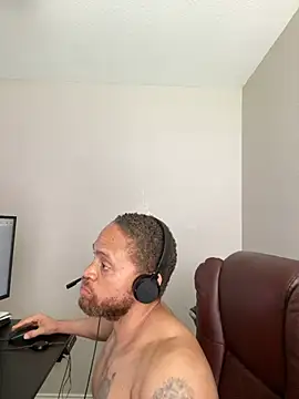 Fathero1time webcam show