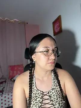 Melody_Fox26 XXX чат на живо