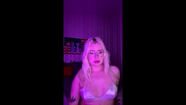 Astral_b1te's Live XXX Chat