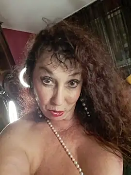 GypsyEsmeralda live XXX chat