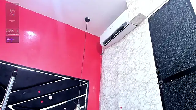 IVISBOUNCYASS Live XXX-Chat