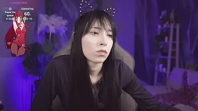 SeraphineSparda: онлайн-секс-чат