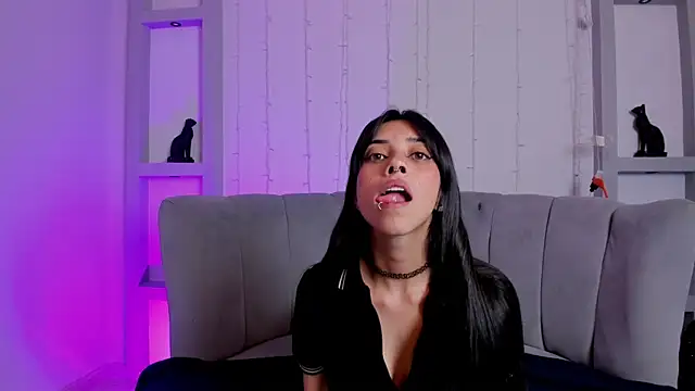 Kari_Evans élő XXX-chatje