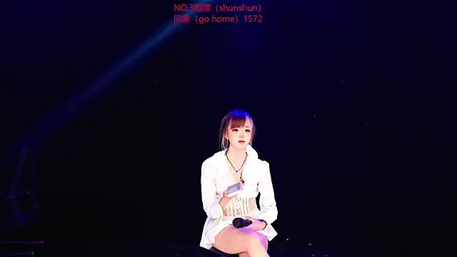 RoseGirl888 Live XXX-chat