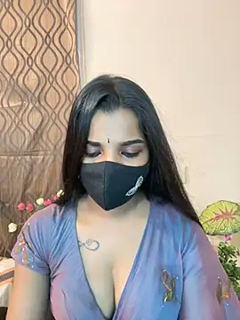 its_ur_flora Adlı Modelin Canlı XXX Sohbeti
