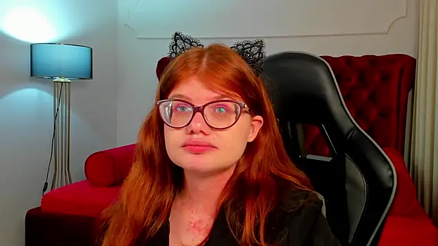 Онлайн чат XXX ChloeHalses
