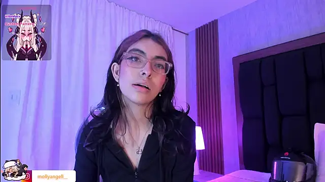 Chat XXX en directo de Molly_A
