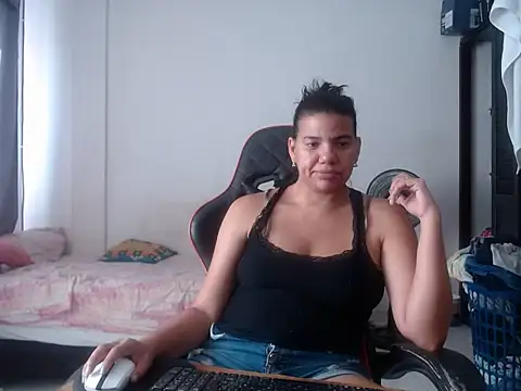 Онлайн чат XXX Adriana_0312