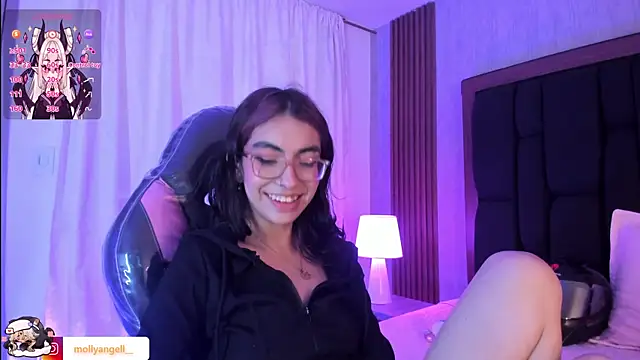Molly_A élő XXX-chatje