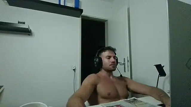 alpha-hunk: онлайн-секс-чат