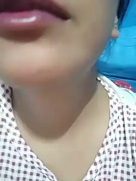 Chat XXX ao vivo de Anki-doll