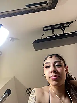 badbaby187 Chat XXX in diretta