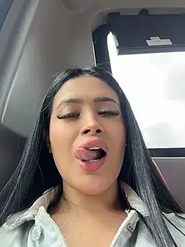 Chatroom XXX en direct de Sara_fun