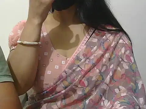 _Mona_Sona Adlı Modelin Canlı XXX Sohbeti