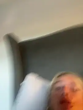 Filthycumslut – webcam-show