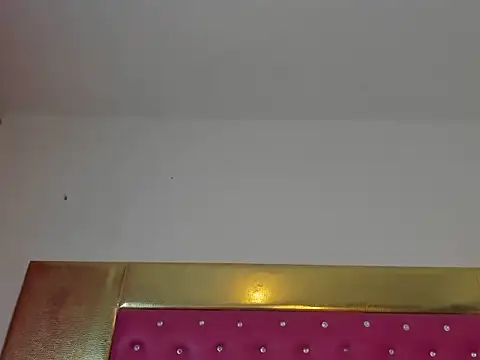 Vicky_doll333 লাইভ XXX চ্যাট