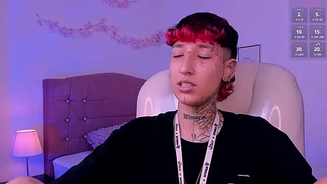 Luci_Rose 即時 XXX 聊天