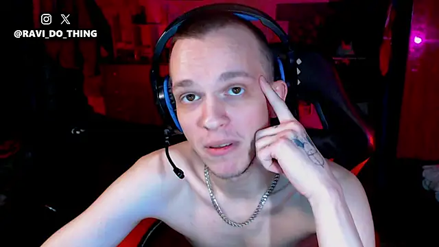 Chatroom XXX en direct de ravi_olle