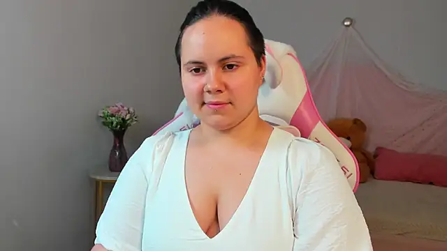 DaisyHarts Chat XXX in diretta