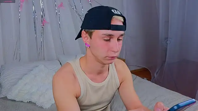 e1v1sn Live XXX chat