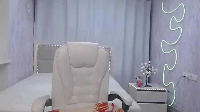 צ'אט XXX בשידור חי של SallyVerda
