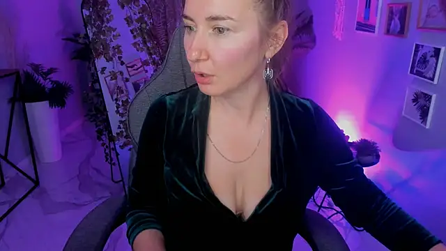 Golden_Dragon's Live XXX Chat