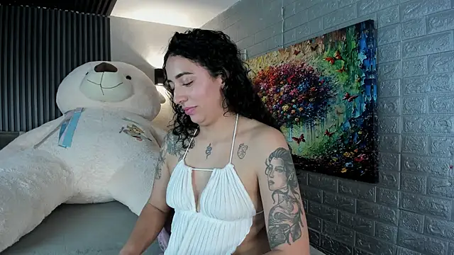دردشة Magic_ivone الجنسية المباشرة